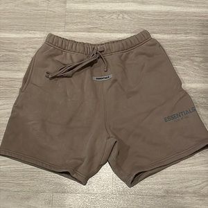 Essentials Fear of God men’s shorts